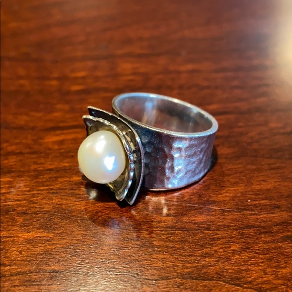 Silpada sterling silver and freshwater pearl ring - Picture 2 of 6